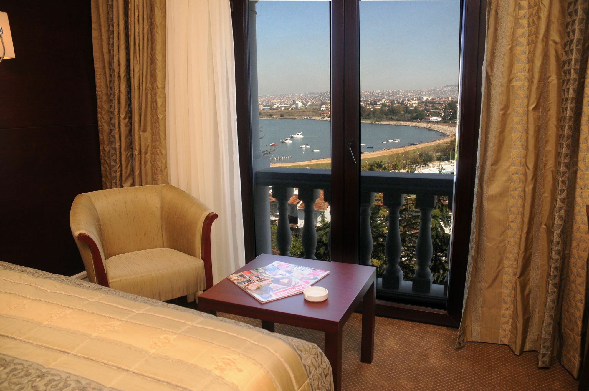 Paradise Island Hotel Darıca Eksteriør billede